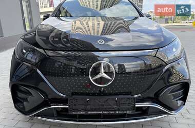 Седан Mercedes-Benz EQE 2024 в Києві