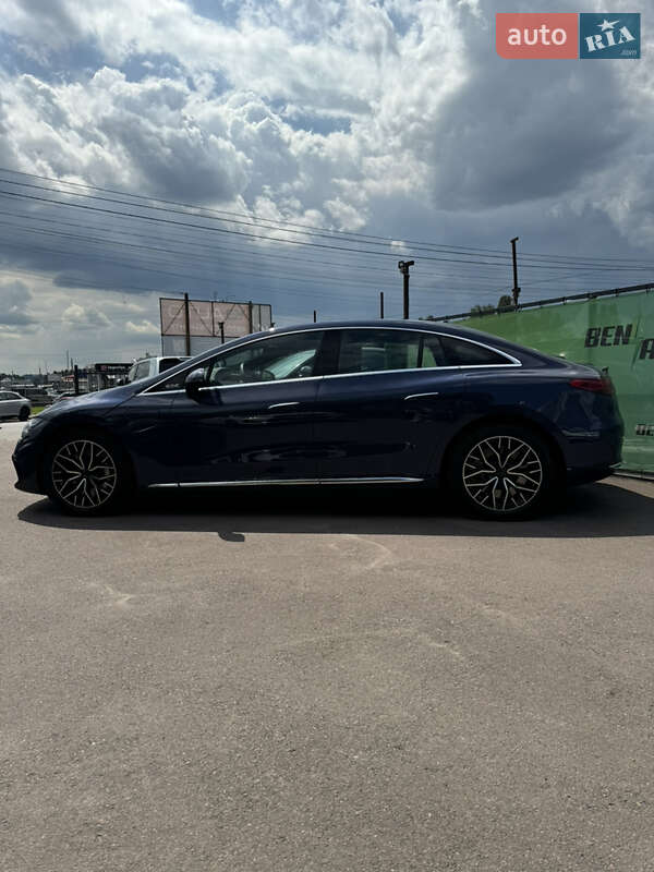 Седан Mercedes-Benz EQE 2023 в Києві