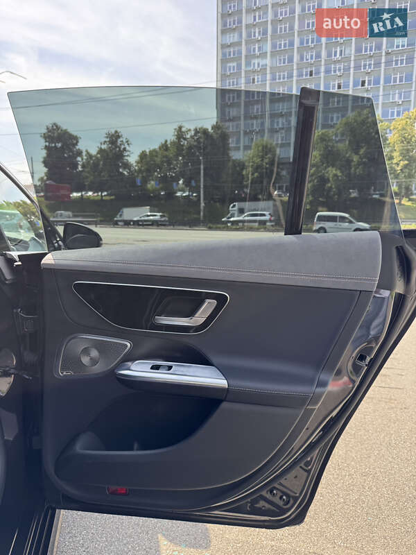Седан Mercedes-Benz EQE 2023 в Києві