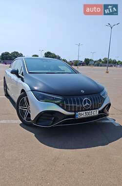 Седан Mercedes-Benz EQE 2022 в 
