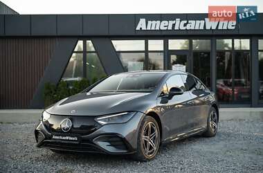 Седан Mercedes-Benz EQE 2022 в Чернівцях