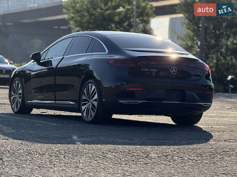 Седан Mercedes-Benz EQE 2022 в Києві