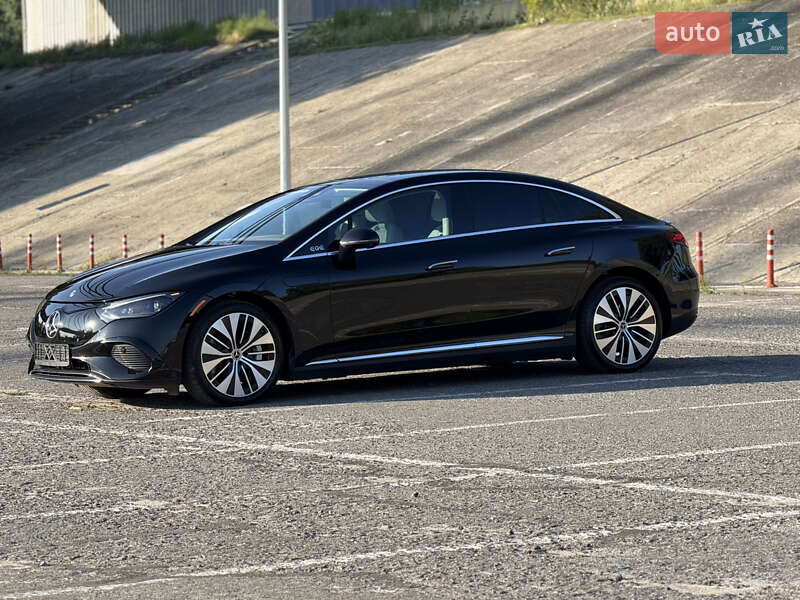 Седан Mercedes-Benz EQE 2022 в Києві