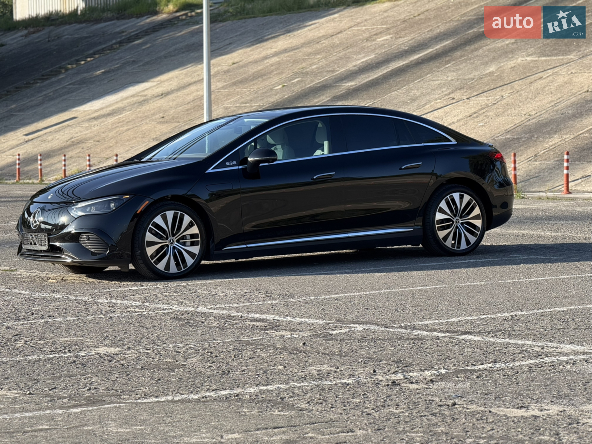 Mercedes-Benz EQE 2022 VIN W1KEG2BB3PF013964 фото оголошення 30 з 63