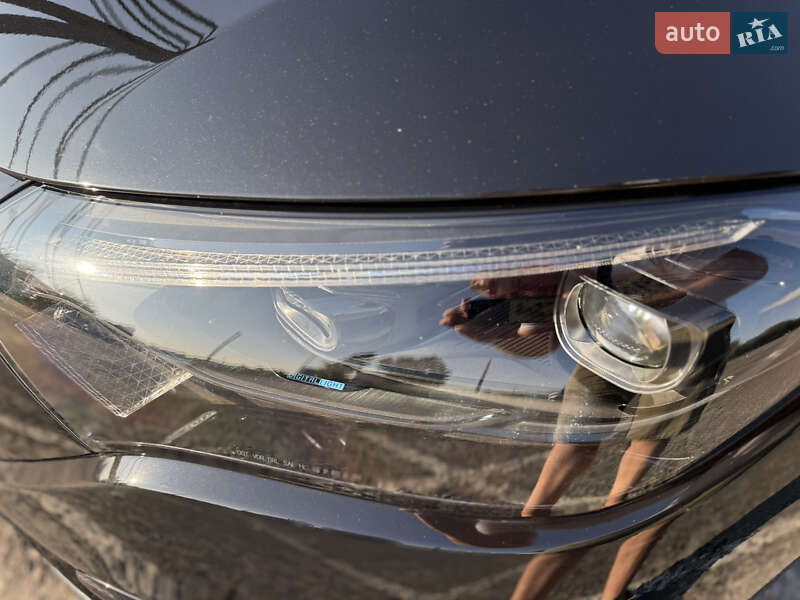 Седан Mercedes-Benz EQE 2022 в Києві