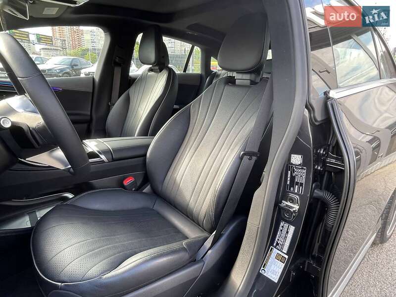 Седан Mercedes-Benz EQE 2022 в Киеве