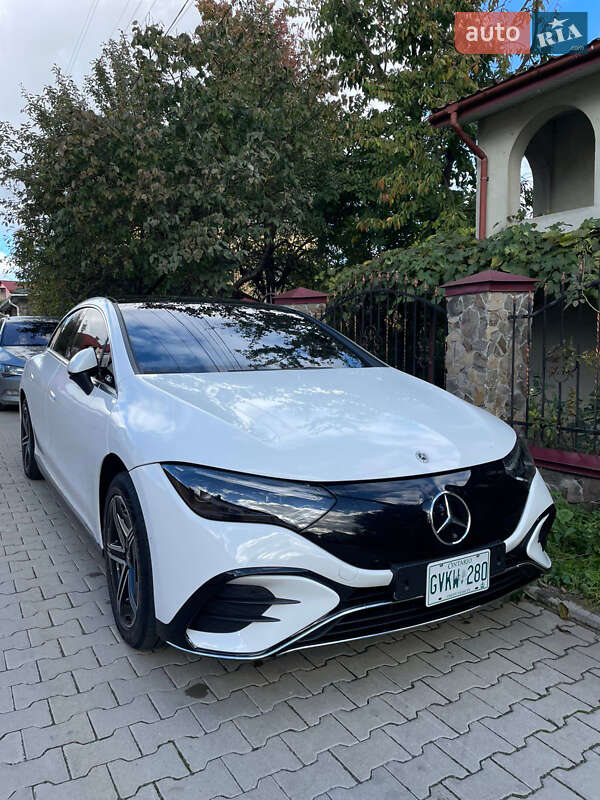 Седан Mercedes-Benz EQE 2023 в Львові