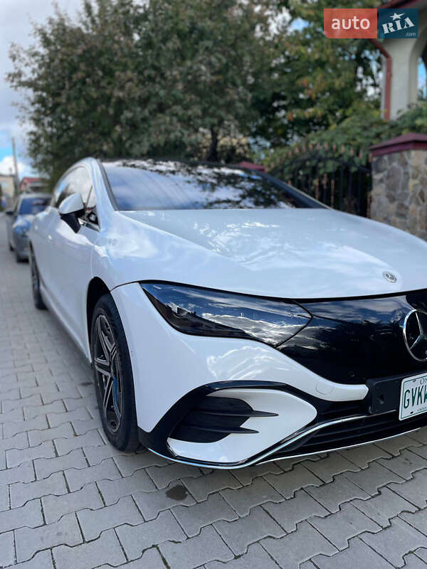 Седан Mercedes-Benz EQE 2023 в Львові
