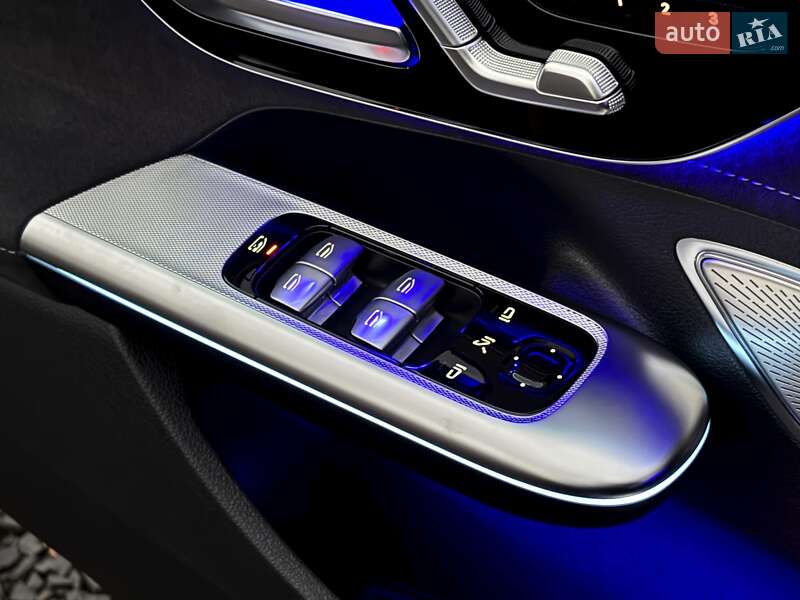 Седан Mercedes-Benz EQE 2023 в Киеве