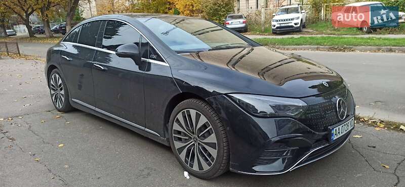 Седан Mercedes-Benz EQE 2022 в Києві