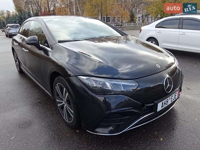 Седан Mercedes-Benz EQE 2023 в Новомосковске