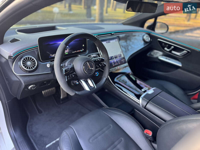 Седан Mercedes-Benz EQE 2023 в Луцьку