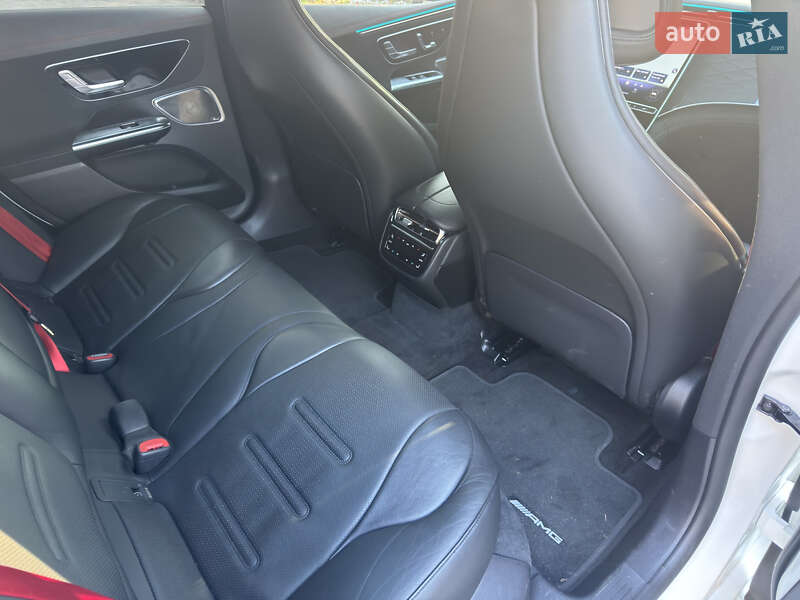 Седан Mercedes-Benz EQE 2023 в Луцьку
