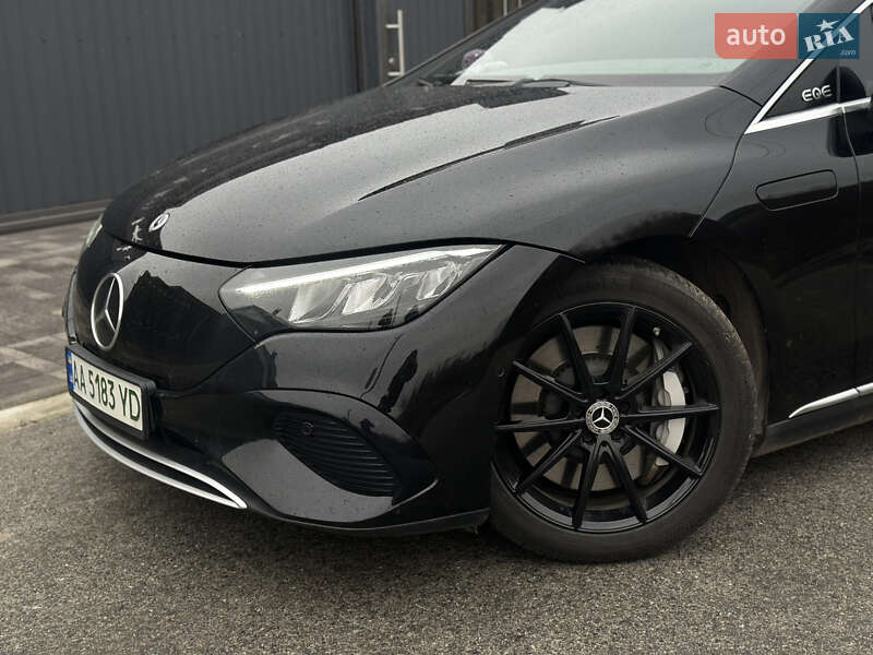 Седан Mercedes-Benz EQE 2023 в Киеве