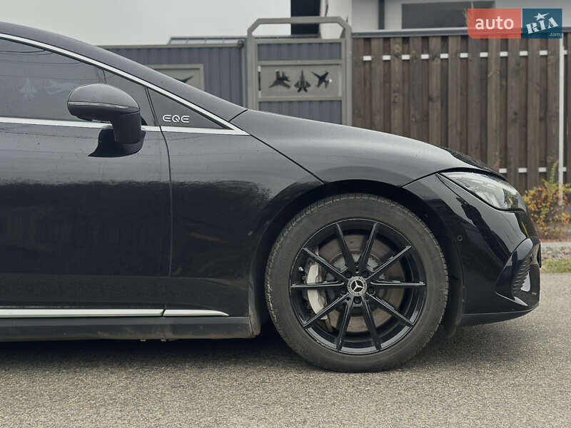 Седан Mercedes-Benz EQE 2023 в Киеве