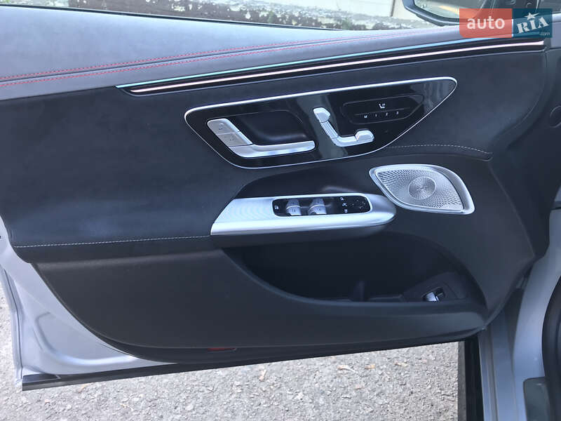 Седан Mercedes-Benz EQE 2023 в Рівному