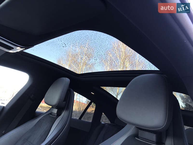 Седан Mercedes-Benz EQE 2023 в Рівному