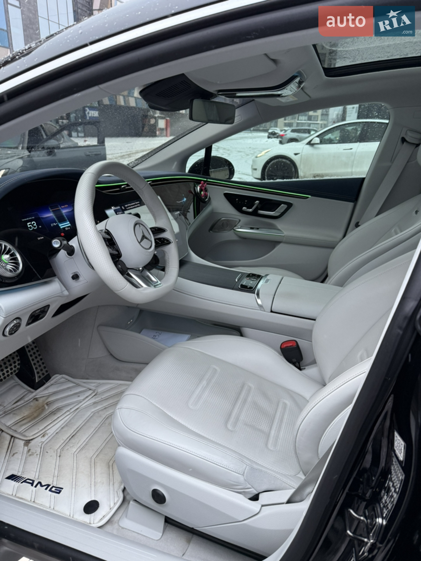 2023 Mercedes-Benz EQE - мініатюра 10