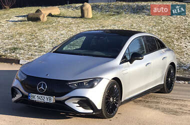 Седан Mercedes-Benz EQE 2023 в Ровно