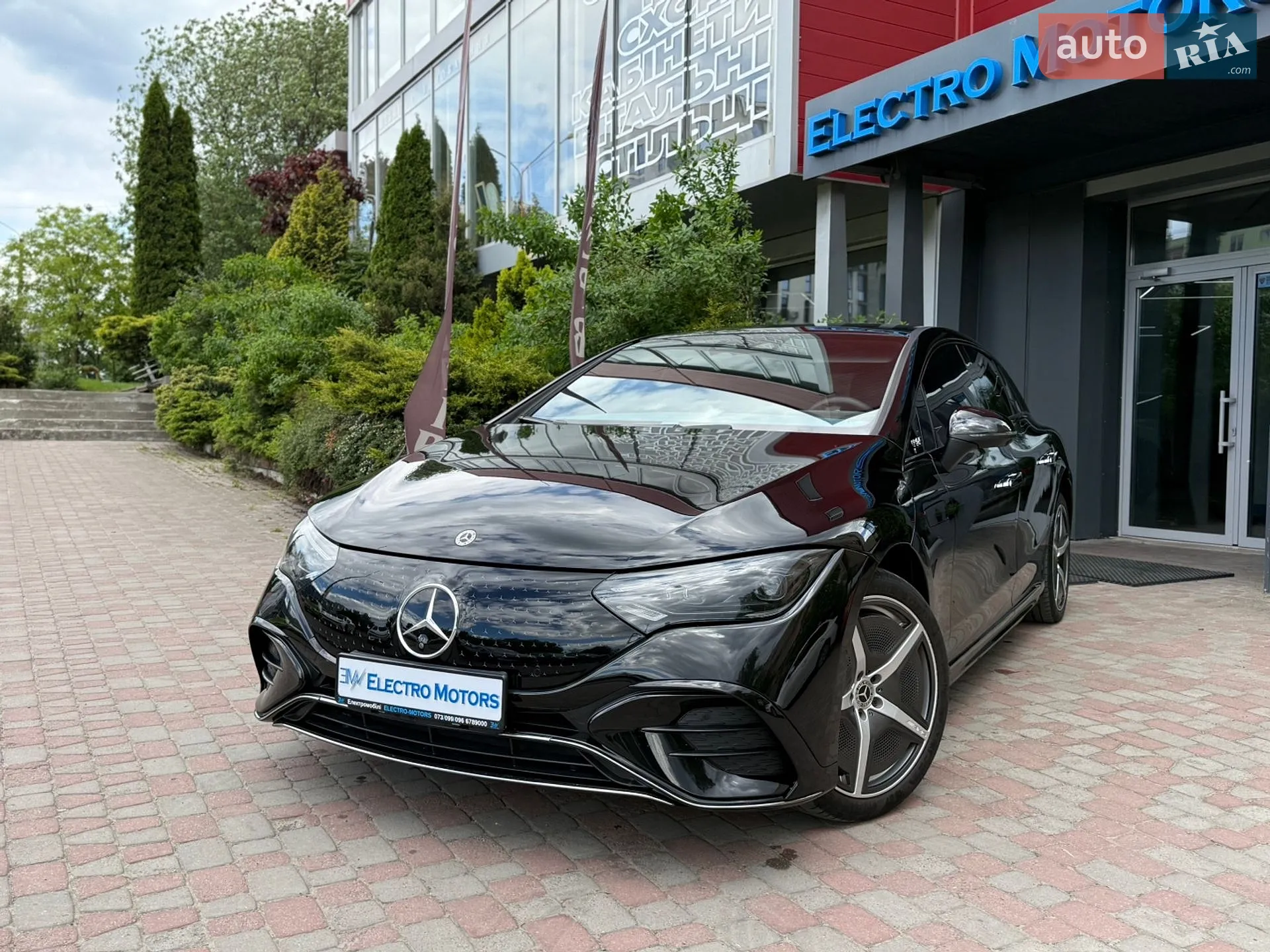 2022 Mercedes-Benz EQE - мініатюра 3