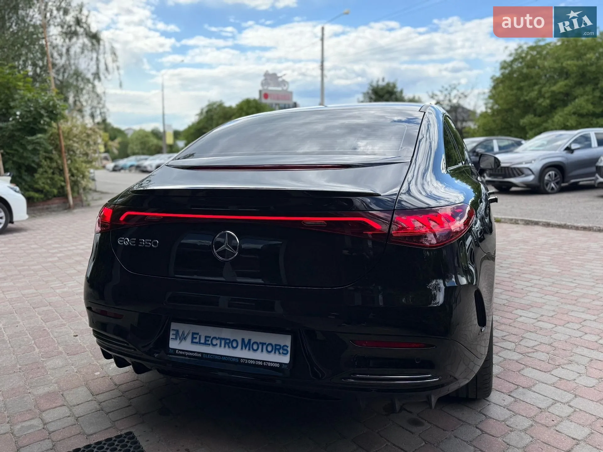 2022 Mercedes-Benz EQE - мініатюра 14