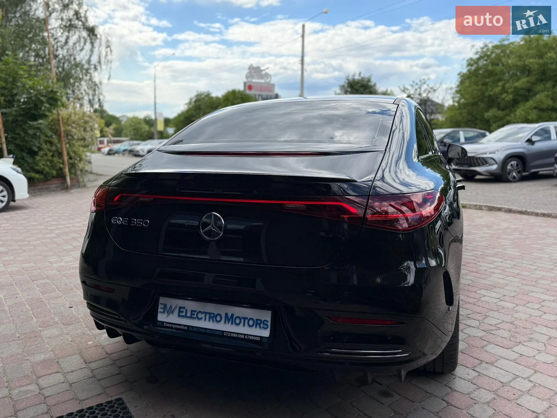 2022 Mercedes-Benz EQE - мініатюра 15