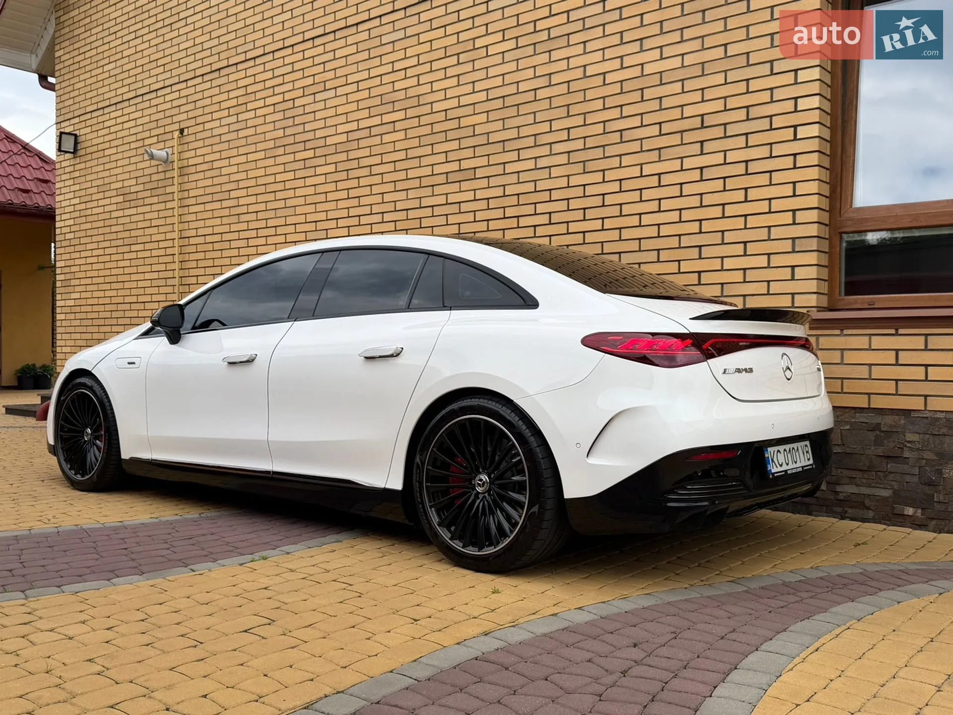 2023 Mercedes-Benz EQE - мініатюра 6