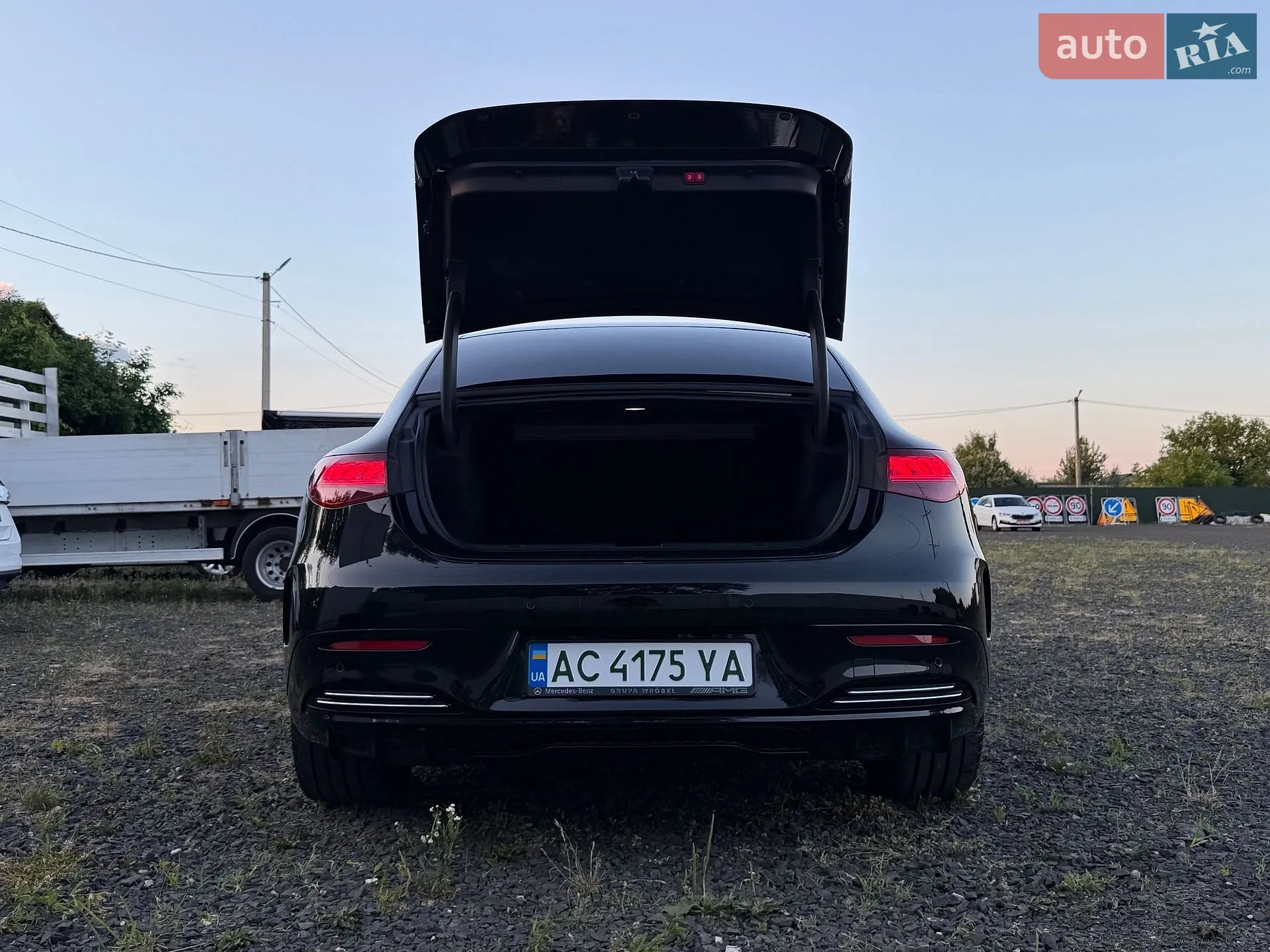 2022 Mercedes-Benz EQE - мініатюра 34