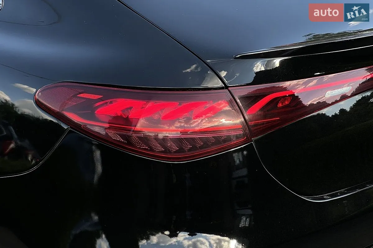 2023 Mercedes-Benz EQE - мініатюра 11