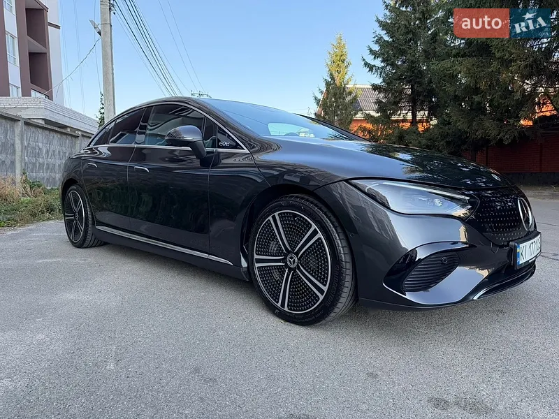 Mercedes-Benz EQE