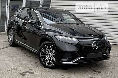 Позашляховик / Кросовер Mercedes-Benz EQS SUV 2023 в 