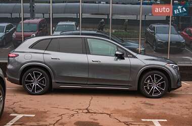 Внедорожник / Кроссовер Mercedes-Benz EQS SUV 2023 в 