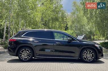 Позашляховик / Кросовер Mercedes-Benz EQS SUV 2023 в 