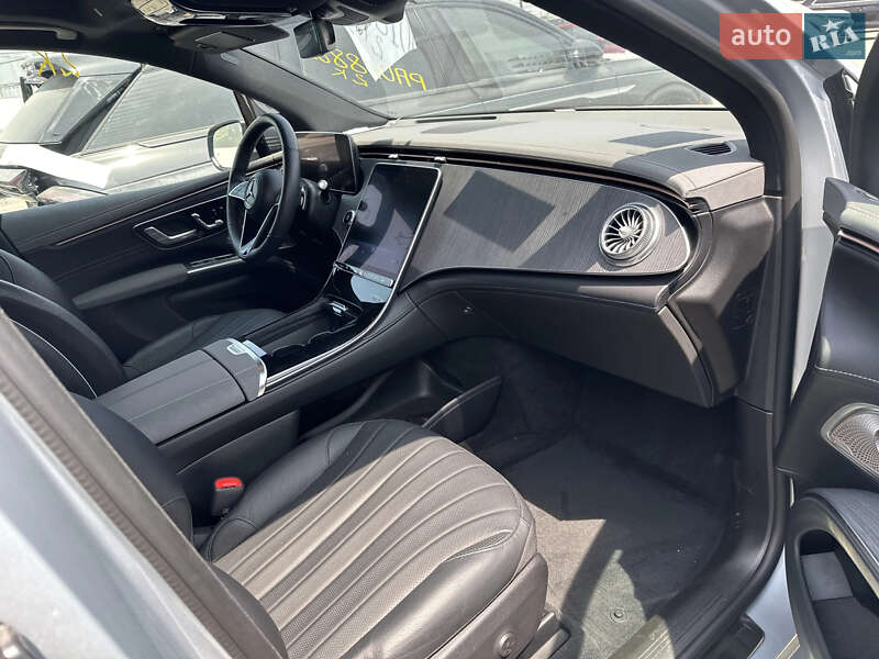 Позашляховик / Кросовер Mercedes-Benz EQS SUV 2023 в Києві