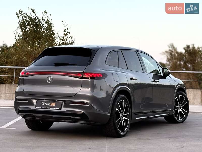 Седан Mercedes-Benz EQS SUV 2023 в Киеве
