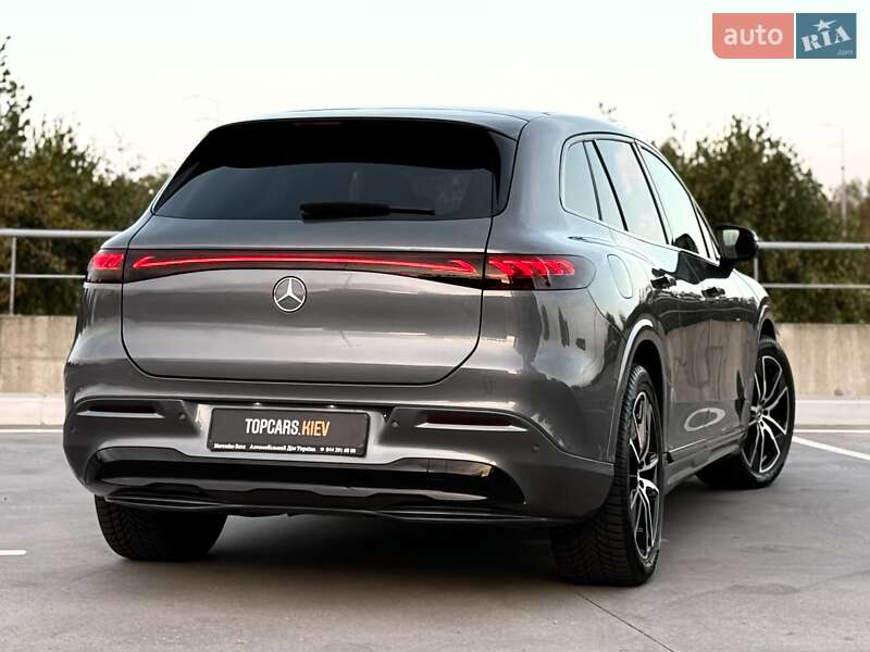 Седан Mercedes-Benz EQS SUV 2023 в Киеве