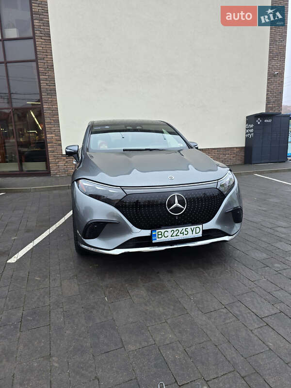 Mercedes-Benz EQS SUV 2023