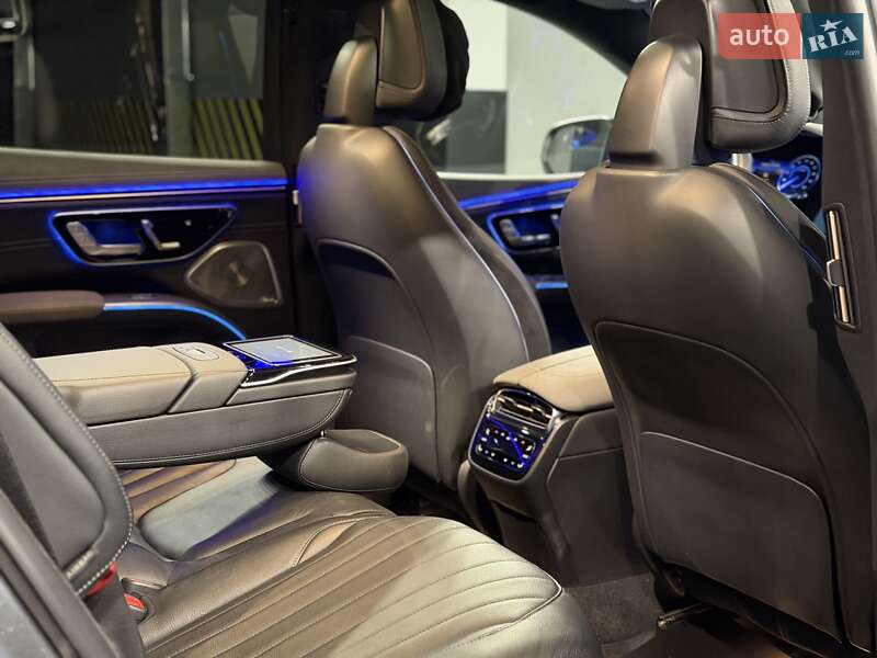 Позашляховик / Кросовер Mercedes-Benz EQS SUV 2022 в Одесі