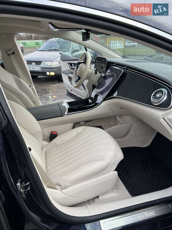Седан Mercedes-Benz EQS 2022 в Києві