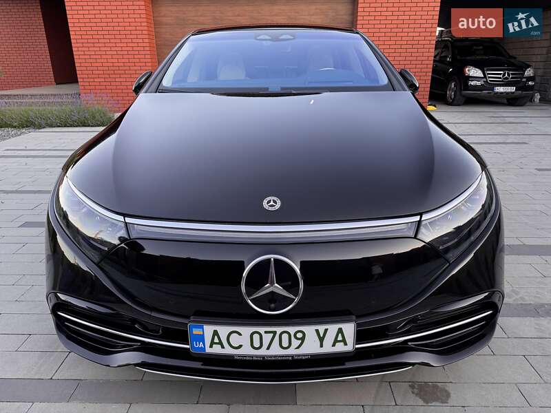 Седан Mercedes-Benz EQS 2022 в Луцке