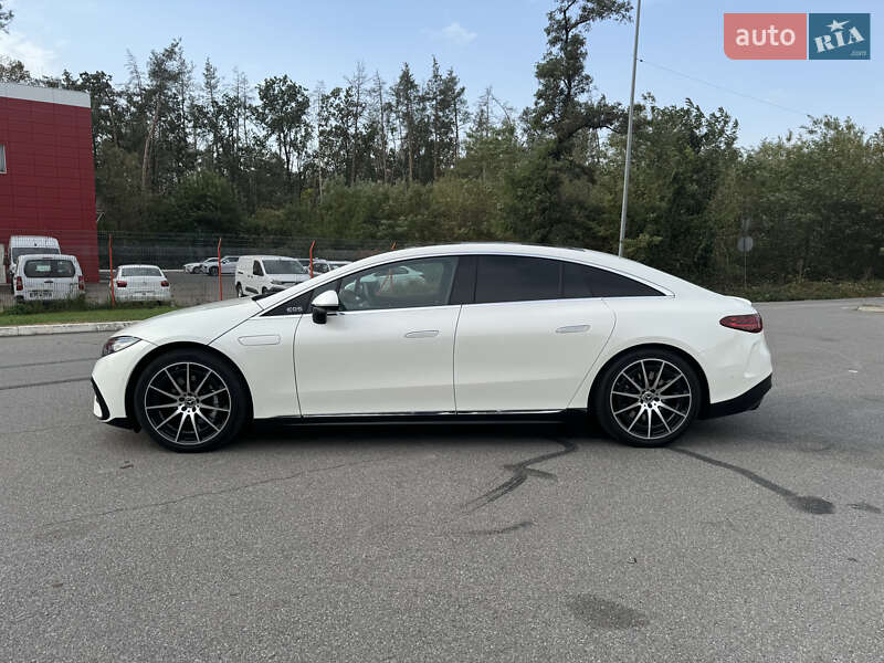 Седан Mercedes-Benz EQS 2022 в Киеве