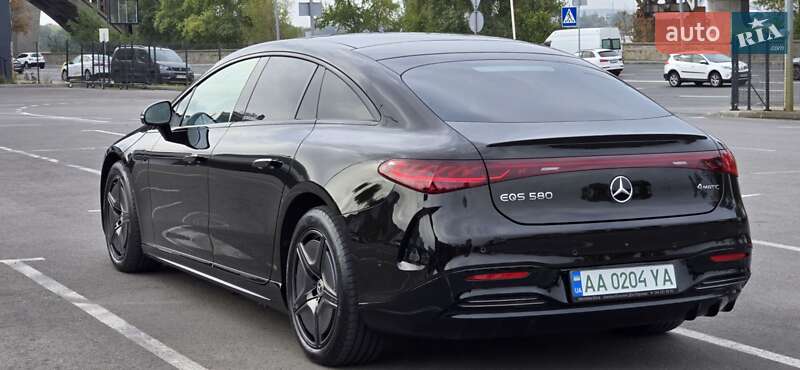 Седан Mercedes-Benz EQS 2022 в Киеве