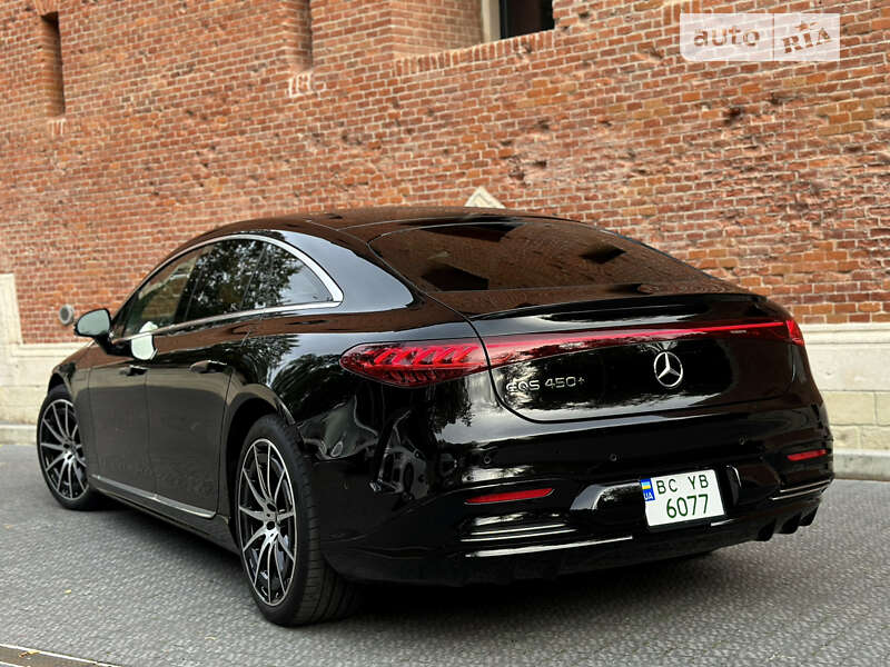 Седан Mercedes-Benz EQS 2022 в Львове