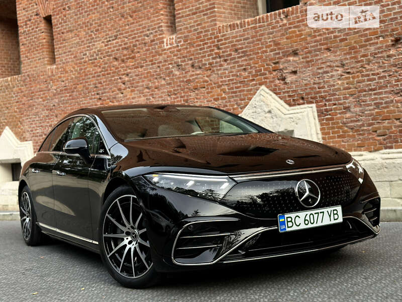 Седан Mercedes-Benz EQS 2022 в Львове