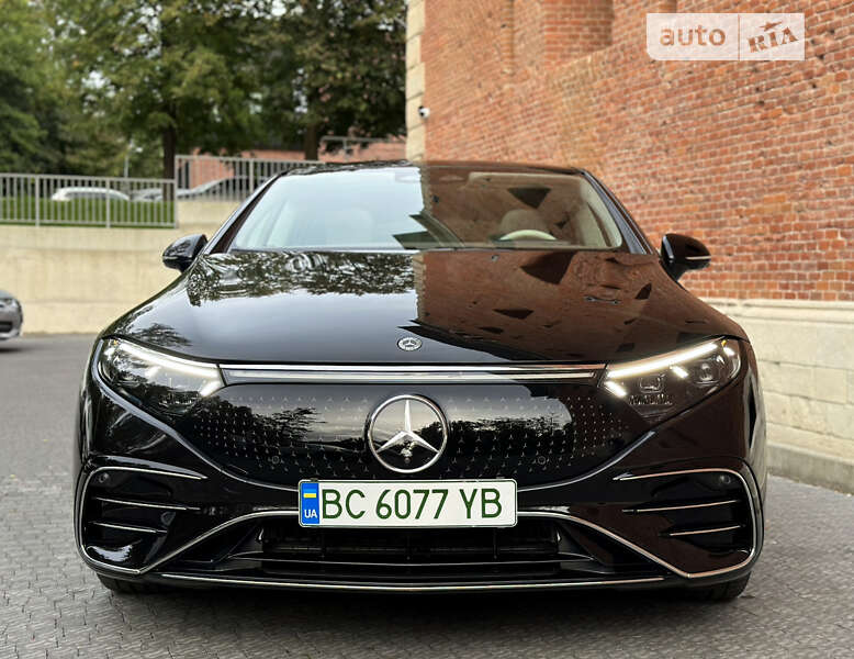 Седан Mercedes-Benz EQS 2022 в Львове
