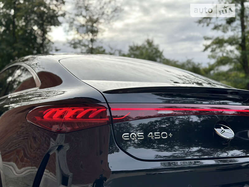 Седан Mercedes-Benz EQS 2022 в Львове