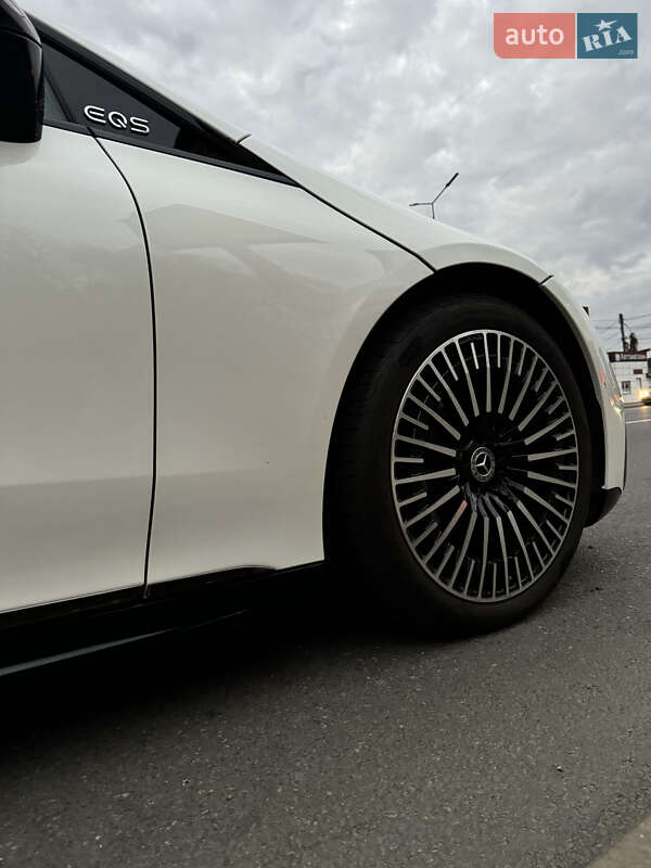 Седан Mercedes-Benz EQS 2022 в Виннице