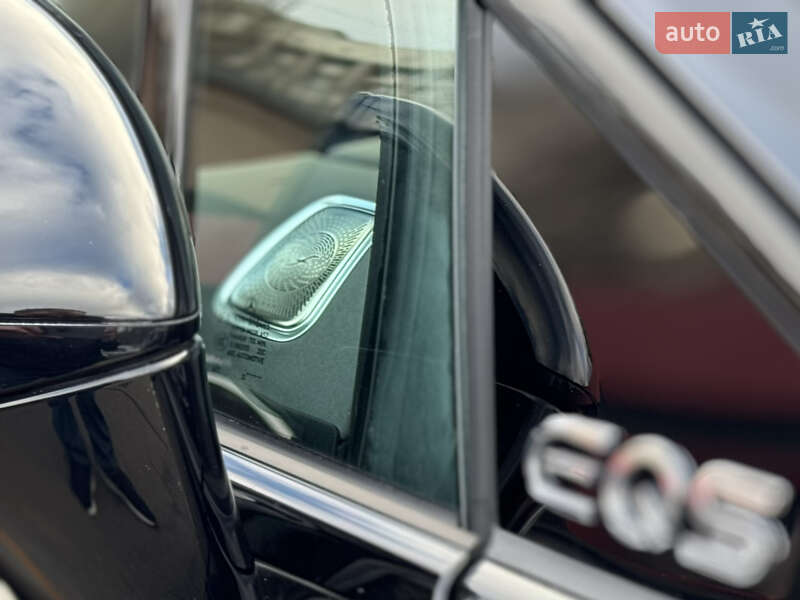 Седан Mercedes-Benz EQS 2022 в Киеве