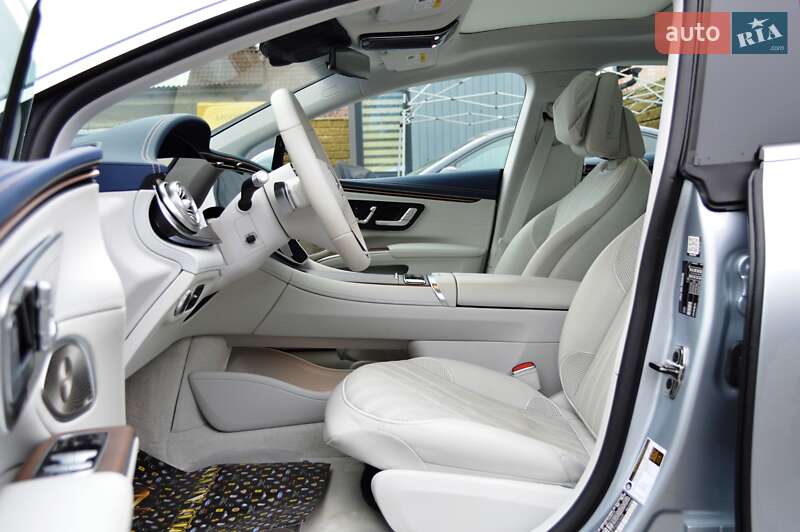 Седан Mercedes-Benz EQS 2023 в Одессе