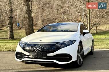 Седан Mercedes-Benz EQS 2022 в Києві